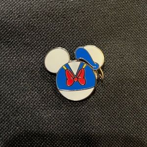 Disney pin